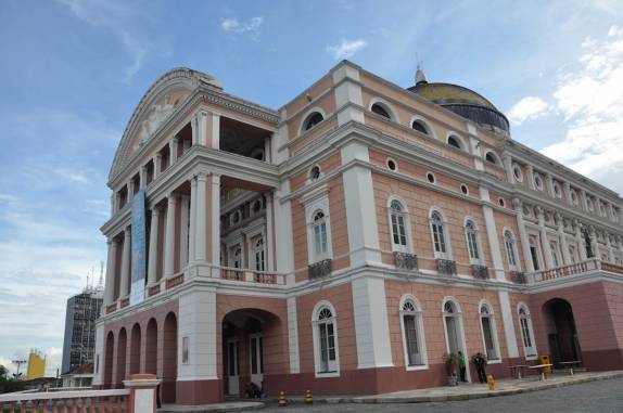 O famoso Teatro Amazonas, em Manaus - AM